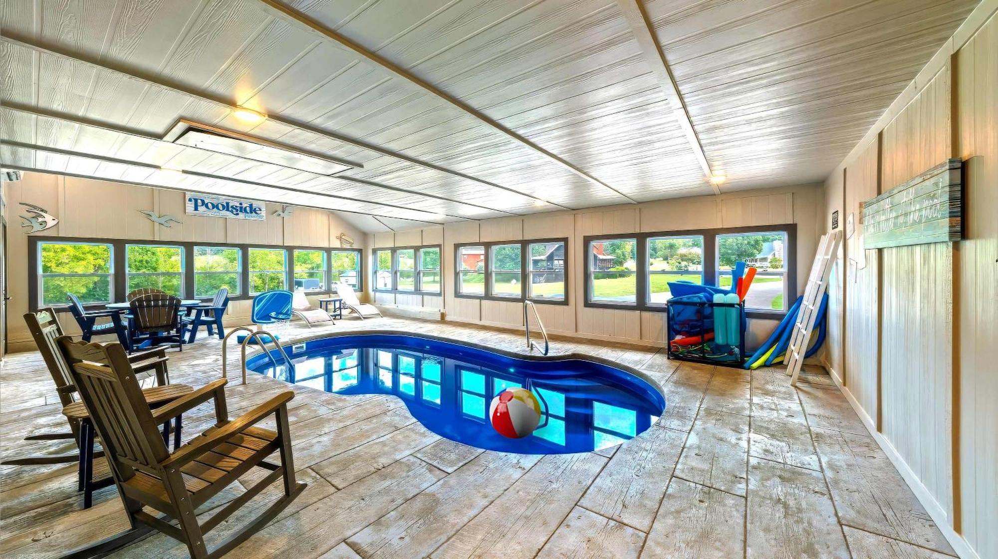 Poolside At Autumn Woods - Pool, Theater, Fireplace, Firepit, Arcade Sevierville Exteriör bild